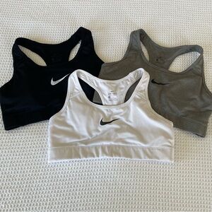 Nike Women’s Sports Bra Bundle